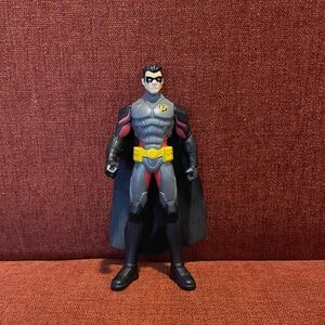 Heroic Robin Action Figure with Black Cape and Yellow Belt